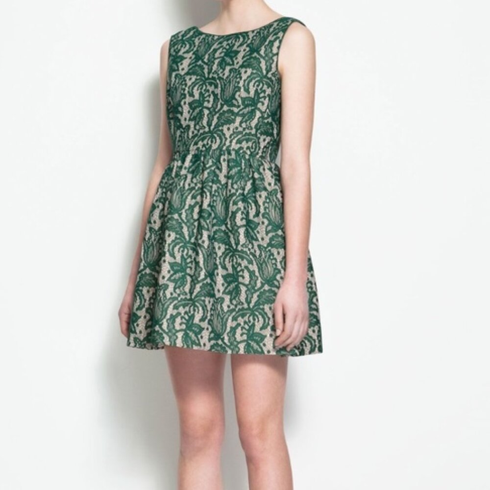 Zara‎ Woman Lace Tulip Mini Dress Emerald Green Sleeveless Women's Size Small